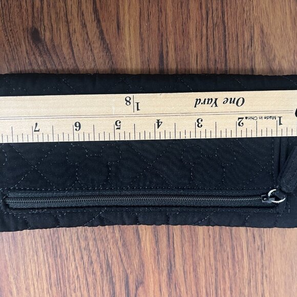 Vera Bradley Black Quilted Hidden Mickey Disney Trifold Wallet Disneyland - Picture 6 of 7